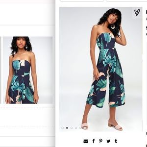 🆕🆕Lulu’s Sleeveless jumpsuit